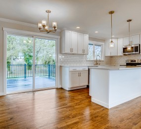 12606 SE 161st St Renton WA-large-010-009-Breakfast Area-1500x1000-72dpi